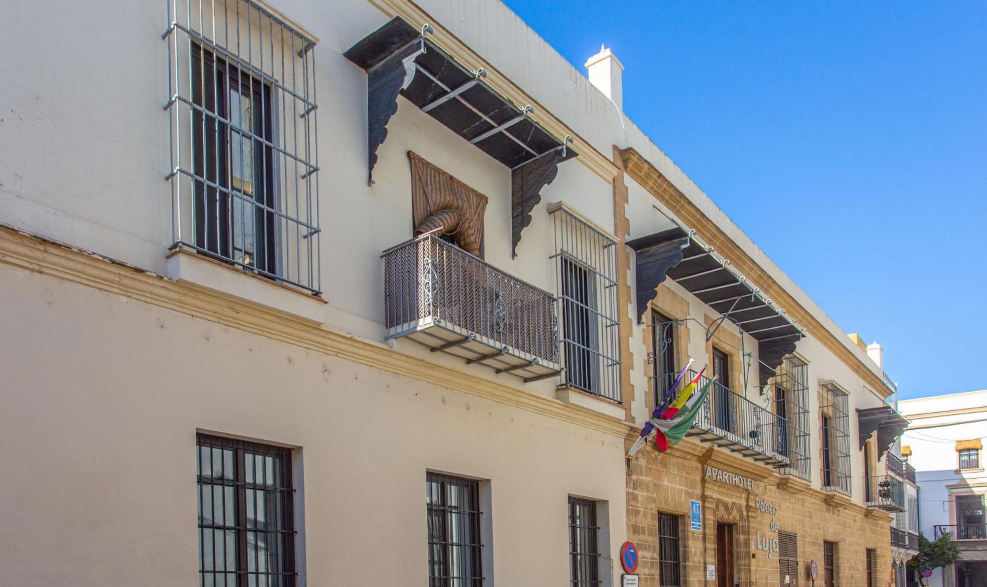 Centro Con Piscina Y Parking